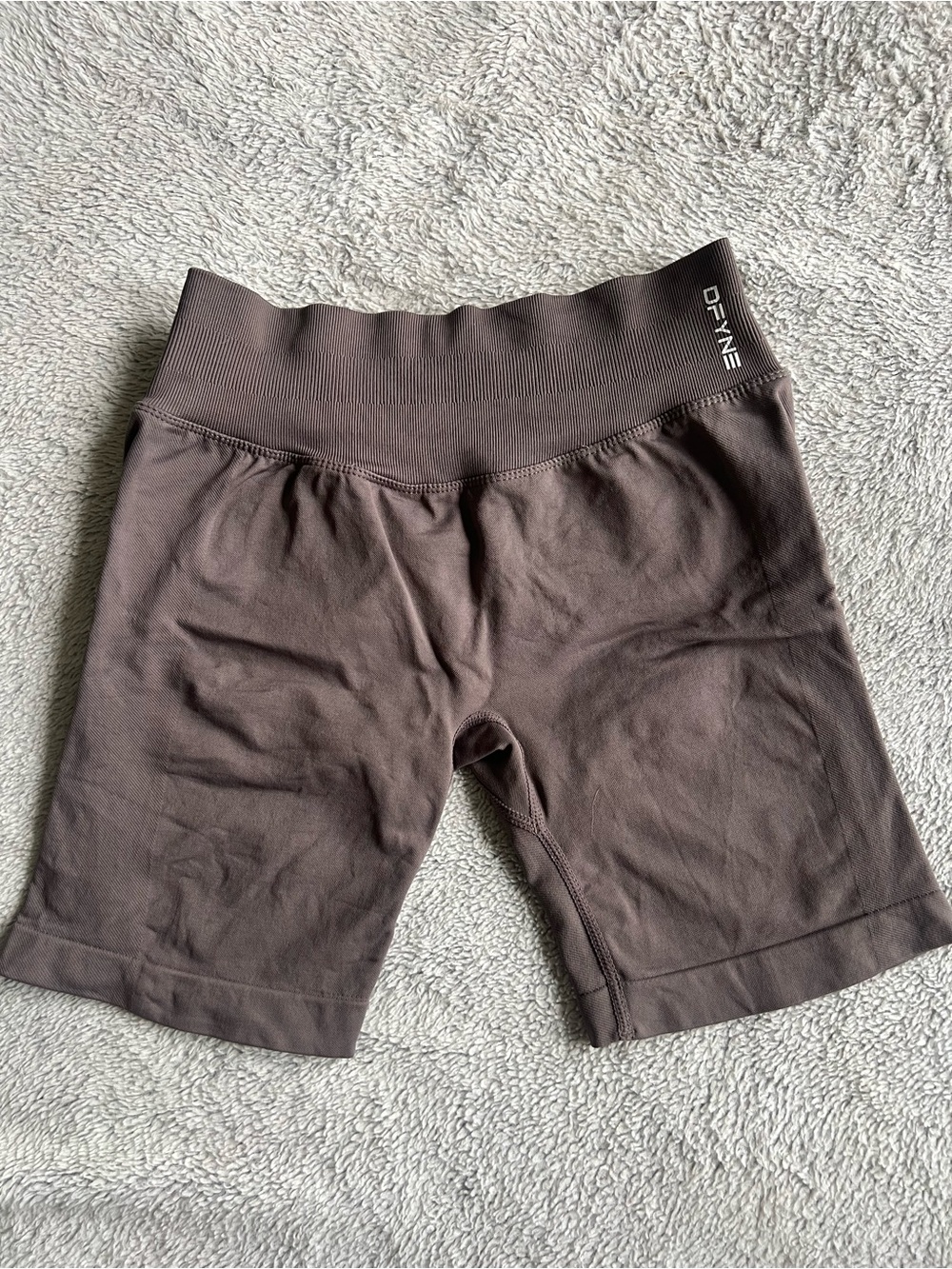 DFYNE Impact 7" Shorts in Truffle
